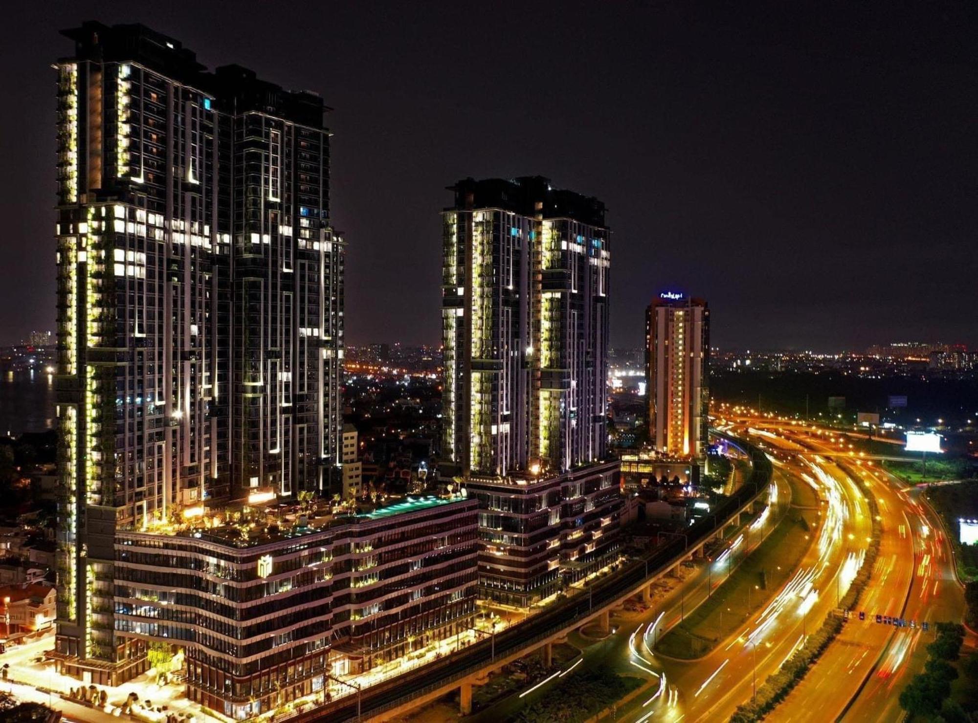 Lumiere Riverside - Raymond Holm - Luxurious 5-Star Apartment Cidade de Ho Chi Minh Exterior foto