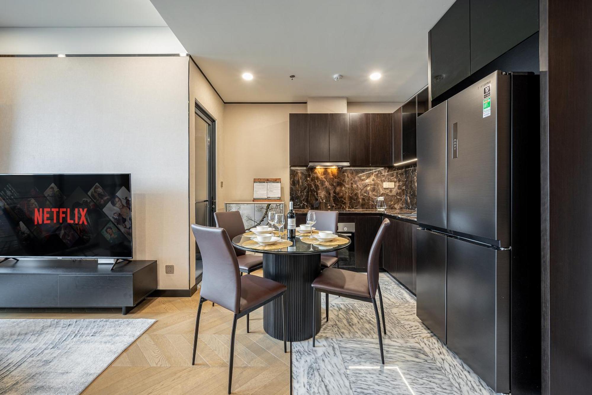 Lumiere Riverside - Raymond Holm - Luxurious 5-Star Apartment Cidade de Ho Chi Minh Exterior foto